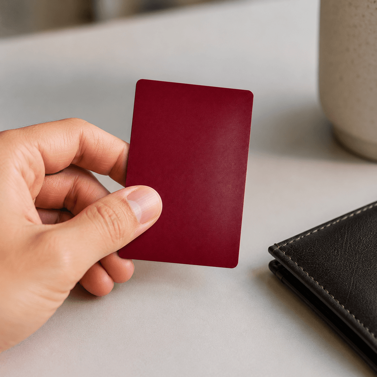 بطاقة NFC وردية